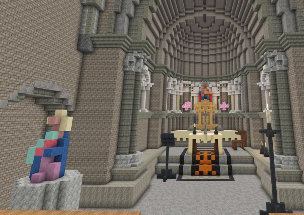 Imagen secundaria 1 - Detalles de la iglesia en Minecraft.