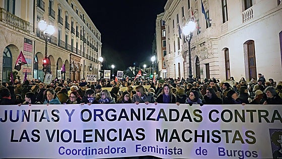 Burgos grita contra las violencias machistas