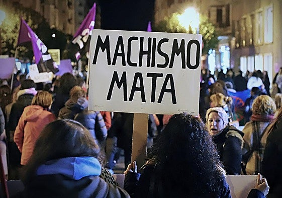 Cabeza de la manifestación de Burgos contra las violencias machistas.