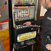 La Policía Nacional detecta 13 infracciones en máquinas de juego en Burgos