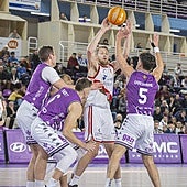 El San Pablo domina el derbi castellano y se lleva el triunfo