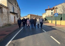 Visita de las autoridades a la carretera BU-921.