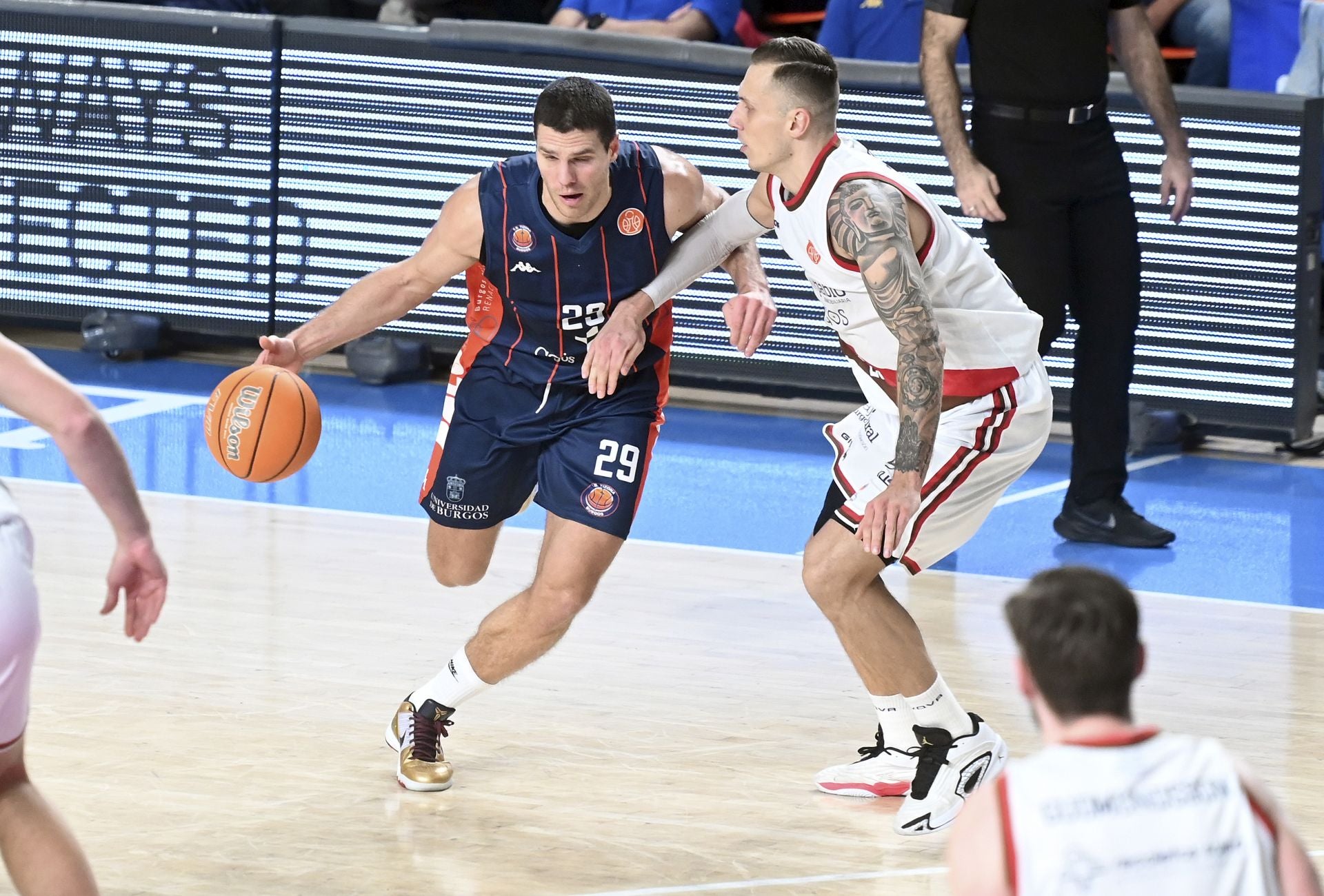 El derbi burgalés de baloncesto, en imágenes