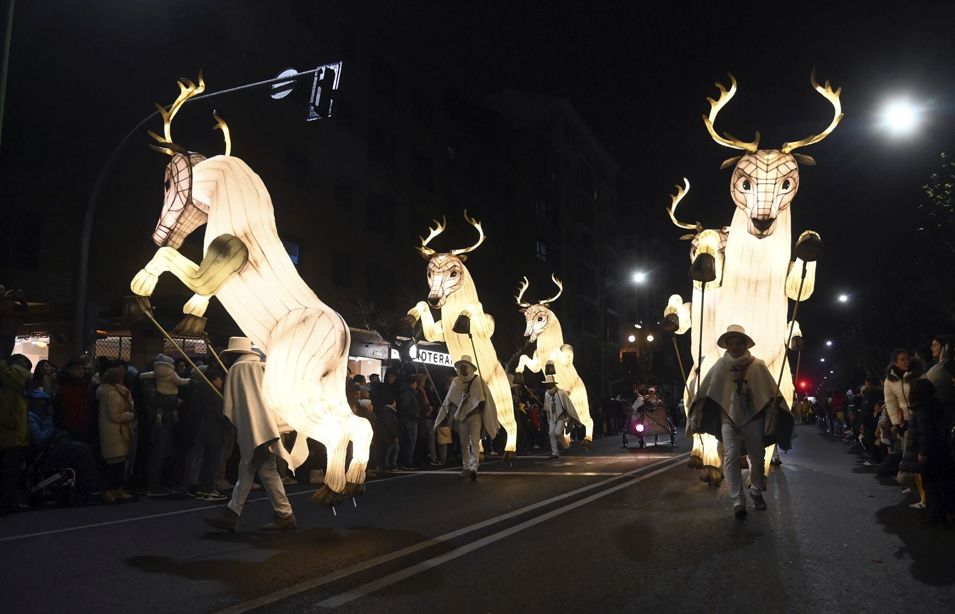 La llegada de los Reyes Magos a Burgos en imágenes