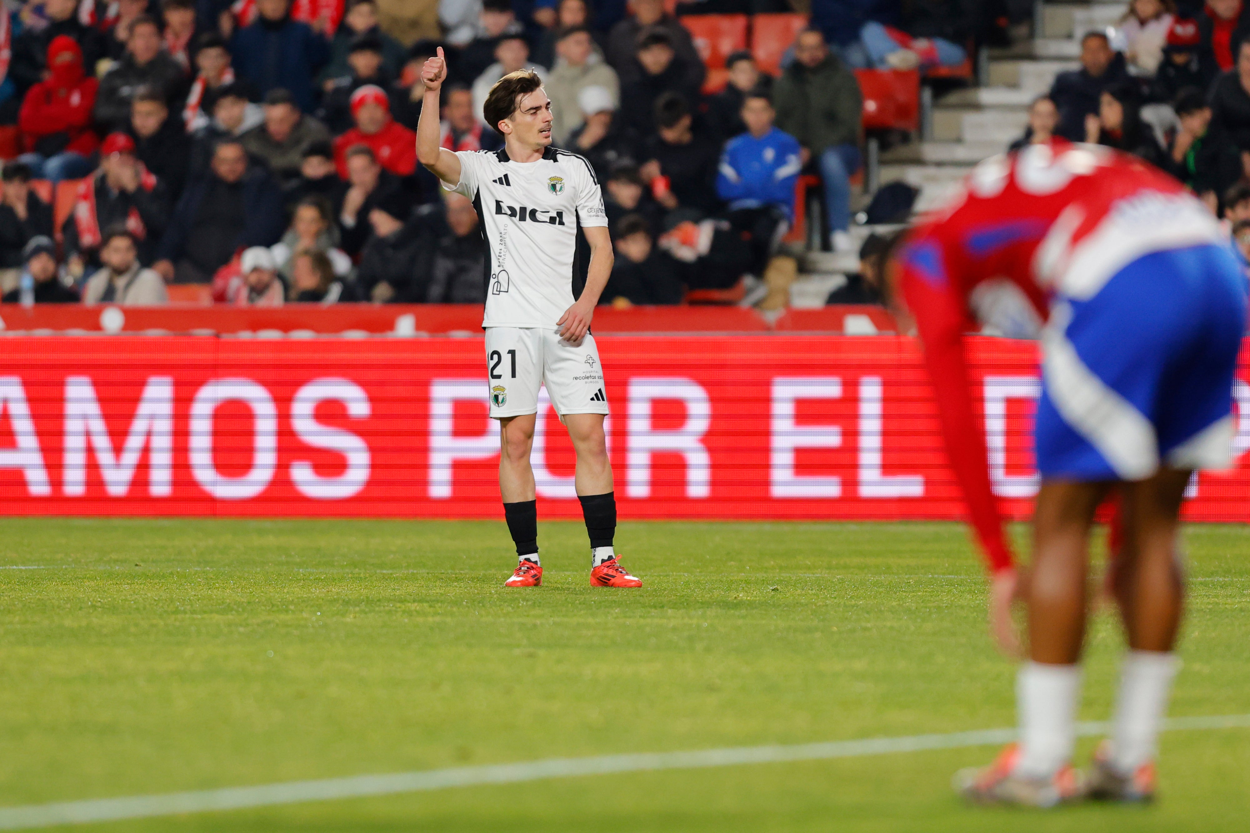 Así ha sido, en imágenes, el encuentro entre el Granada CF y el Burgos CF