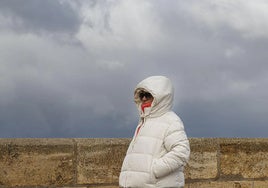 El frío entra de lleno en Burgos este lunes.