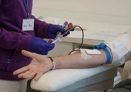 Imagen de archivo de una donación de sangre.