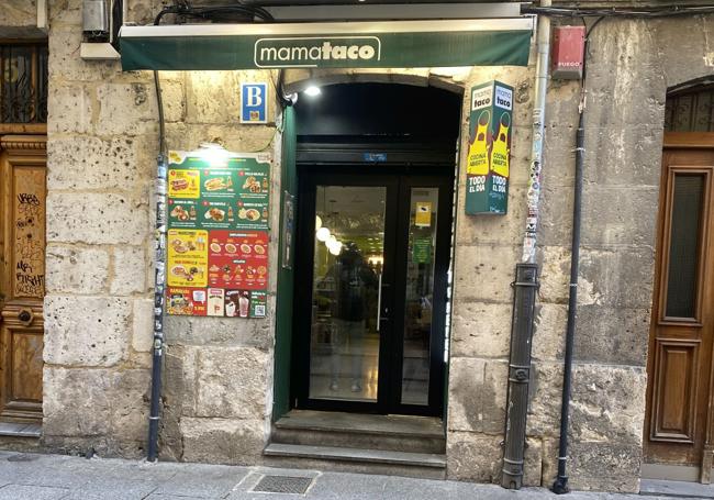 Fachada del establecimiento Mamataco de Burgos