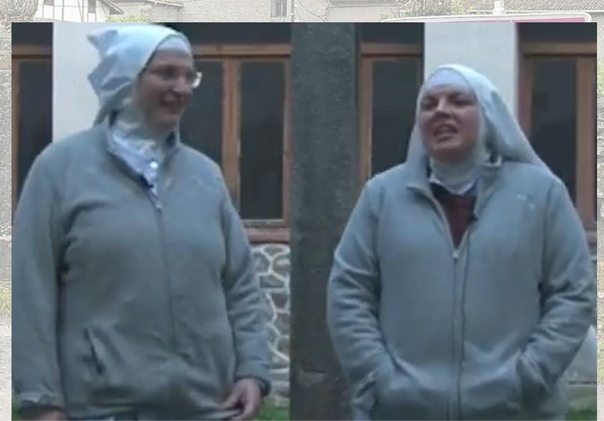 Dos de las monjas cismáticas de Belorado en uno de los clips del vídeo.