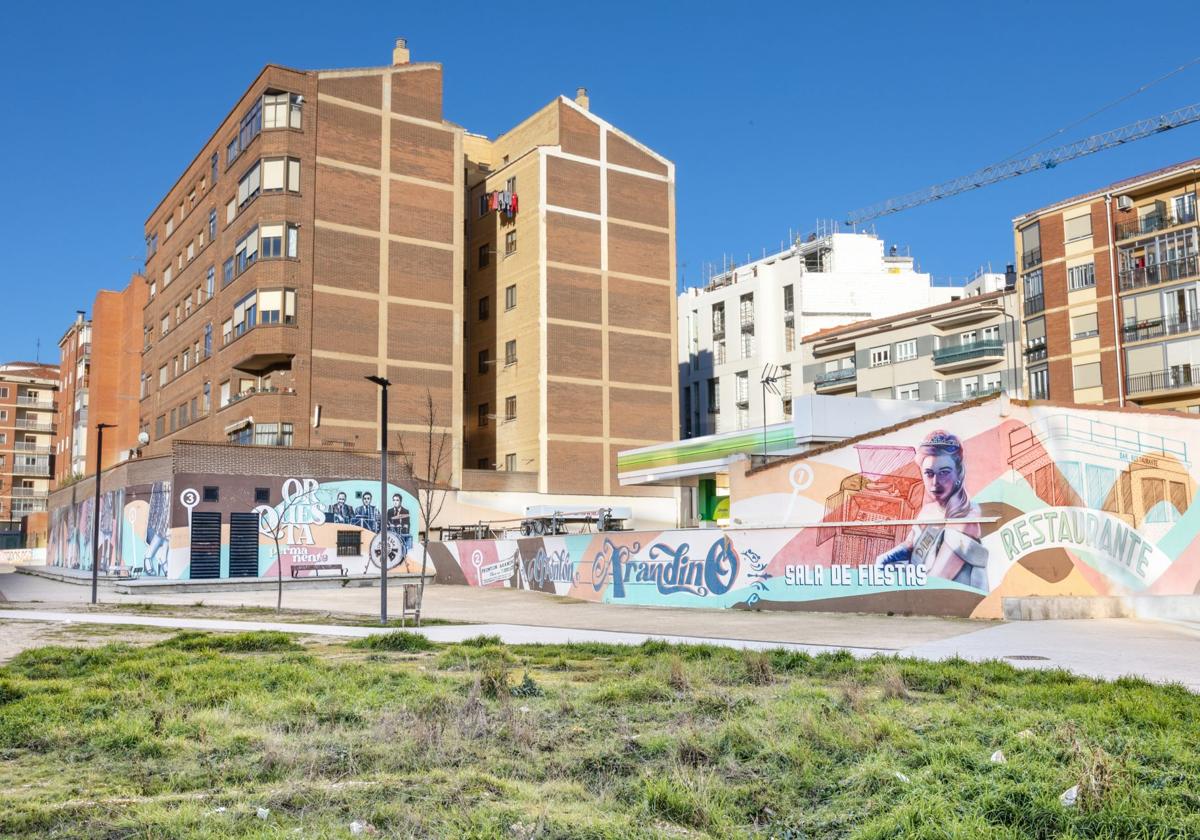 Uno de los murales que vertebra este singular recorrido por Aranda de Duero.