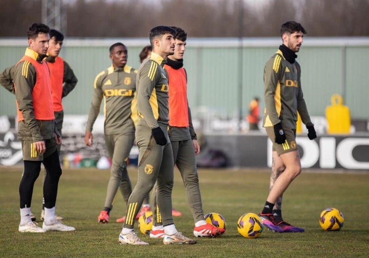 Uno de los entrenamientos del Burgos CF.