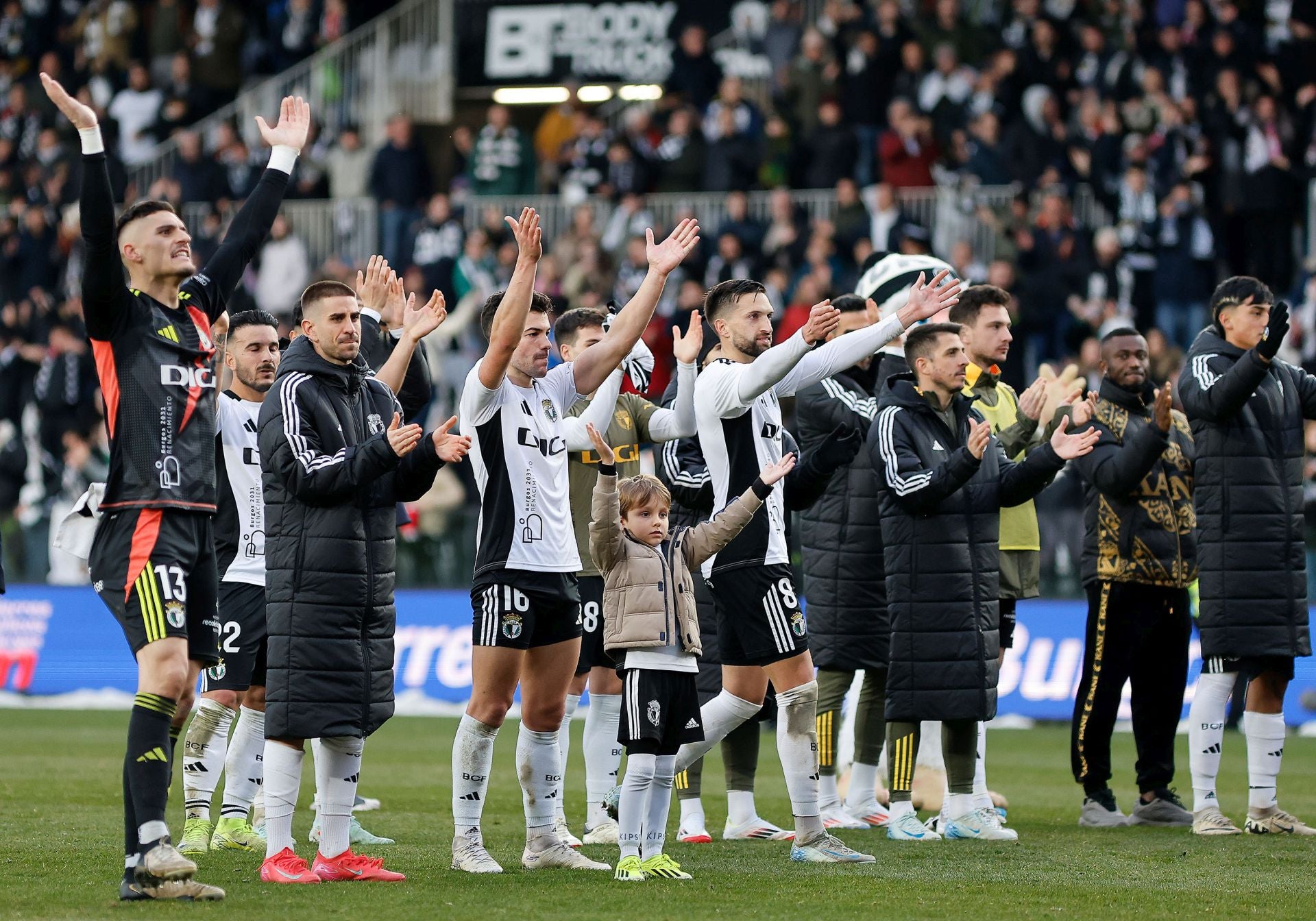 La victoria del Burgos CF al Racing, en imágenes