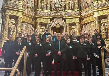 El coro de la España Vaciada que llegó hasta el Vaticano conquista la Catedral de Burgos