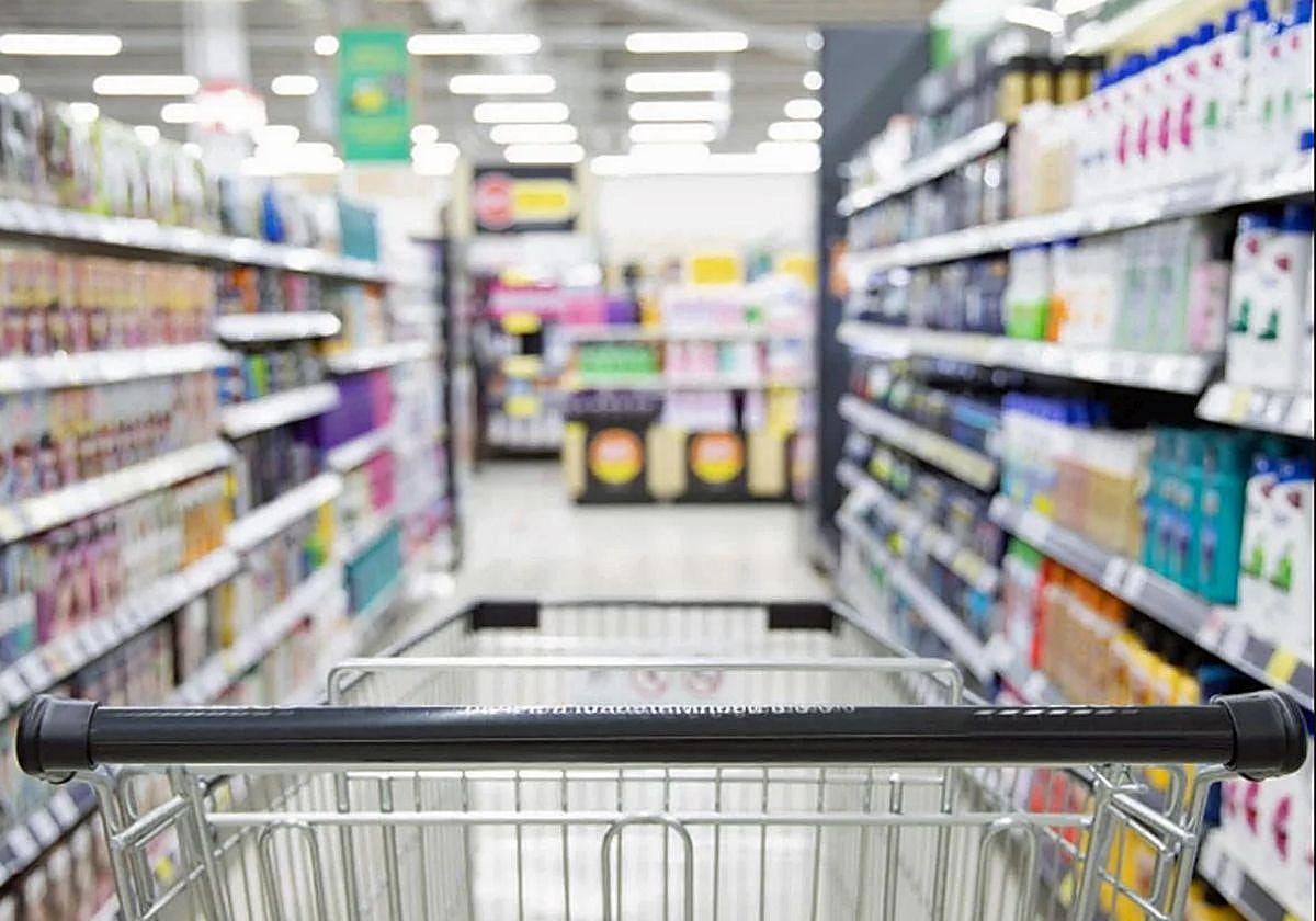 Autorizan un cambio de apertura en festivos en 17 localidades de Castilla y León