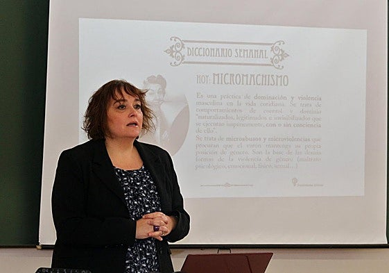 Mª Isabel Menéndez, catedrática de Comunicación Audiovisual de la UBU, presenta este viernes el videopódcast 'Colectivas y comprometidas: las mujeres como motor de cambio desde la acción común'.