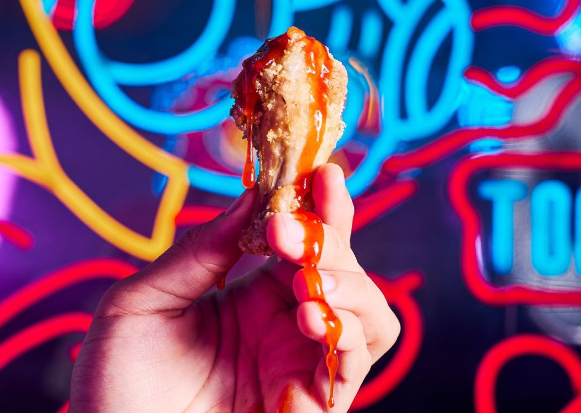 Imagen secundaria 1 - Korean Fried Chicken: El Sabor del momento en Tora Street Food