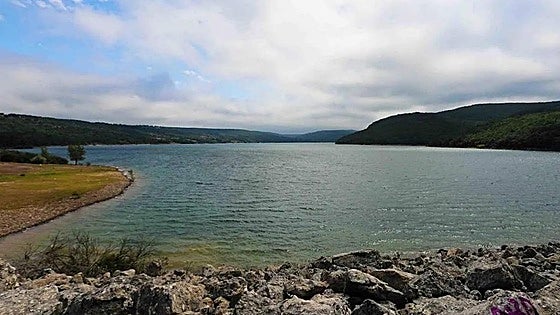 Ni más lluvia que el año pasado ni los embalses más llenos: así avanza el año hidrológico en Burgos
