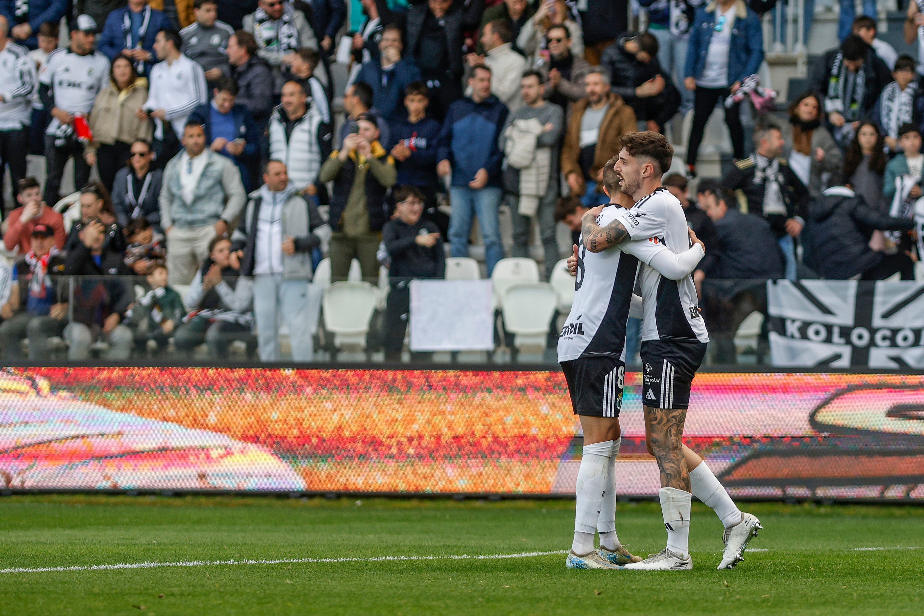 Así ha sido, en imágenes, el triunfo del Burgos CF