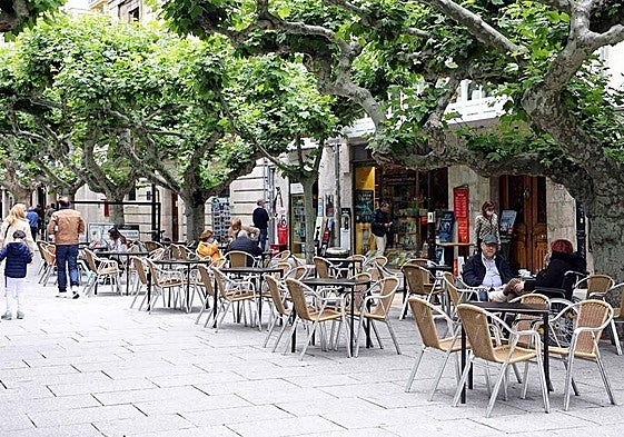 Hosteleros y Ayuntamiento mantienen diferencias a respecto de la ordenanza de terrazas.
