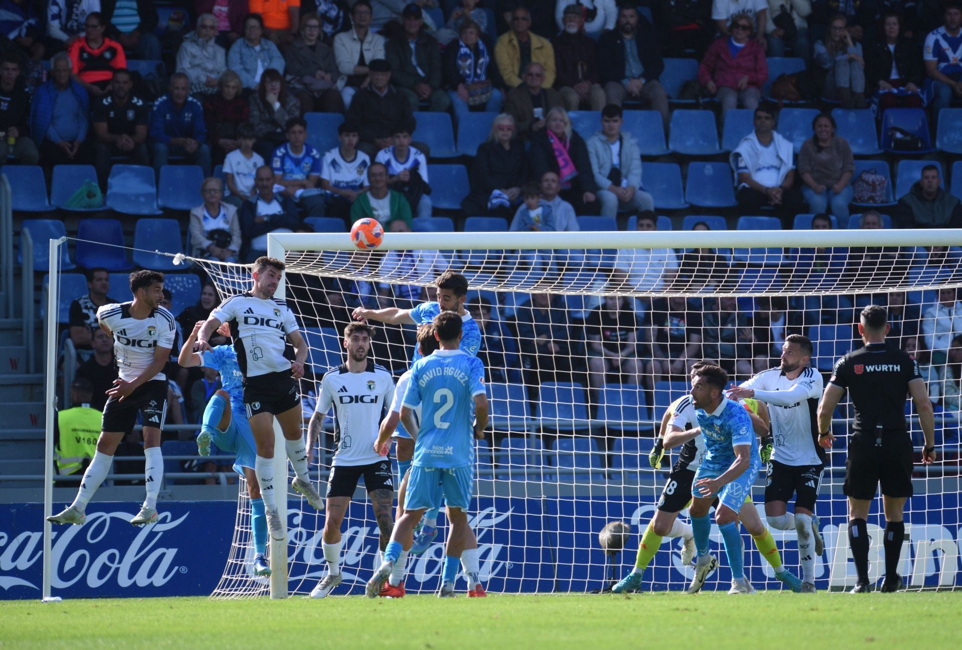 El empate del Burgos CF en Tenerife, en imágenes