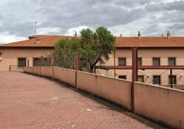 Estado actual de la residencia Valle del Cuco, en Adrada de Haza, Burgos.