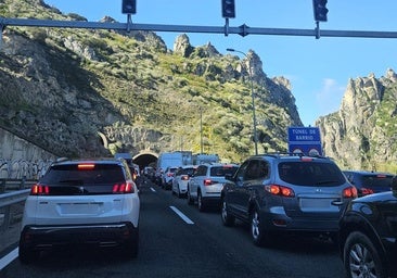 Varios accidentes en la AP-1 dejan kilómetros de retenciones en Burgos