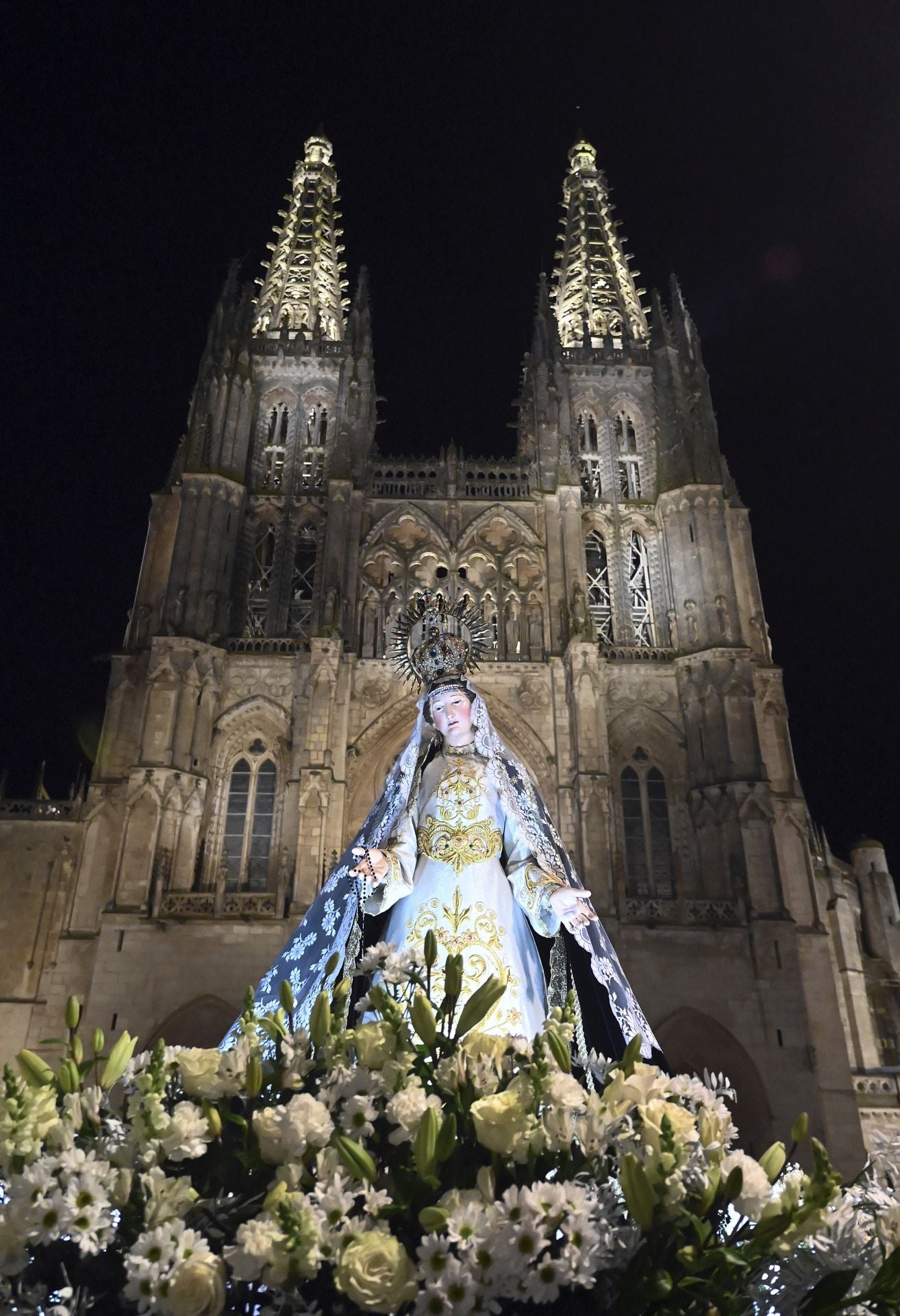La Procesión del Santo Entierro de Burgos en imágenes