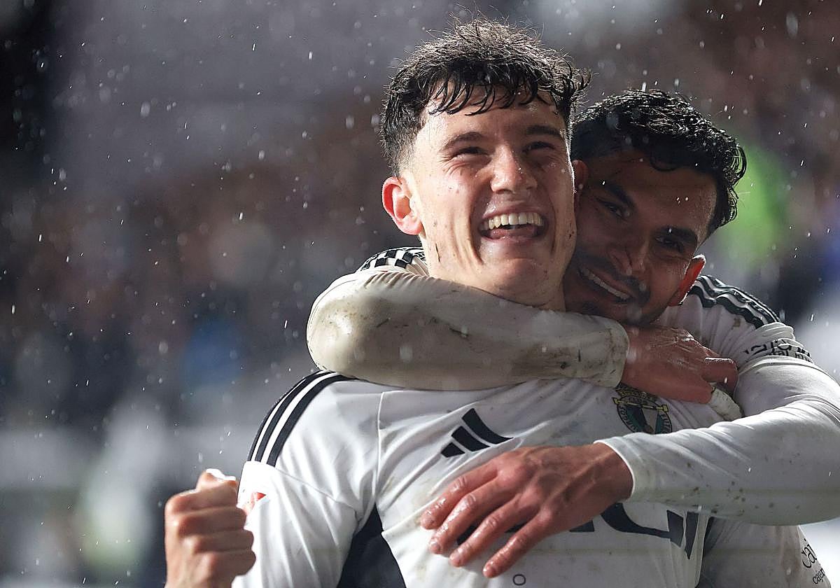 El encuentro entre el Burgos CF y el Cádiz CF en imágenes