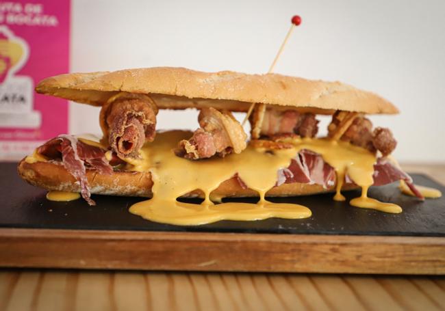 Bocata 'Único' del local burgalés Oé Oé Sport Bar