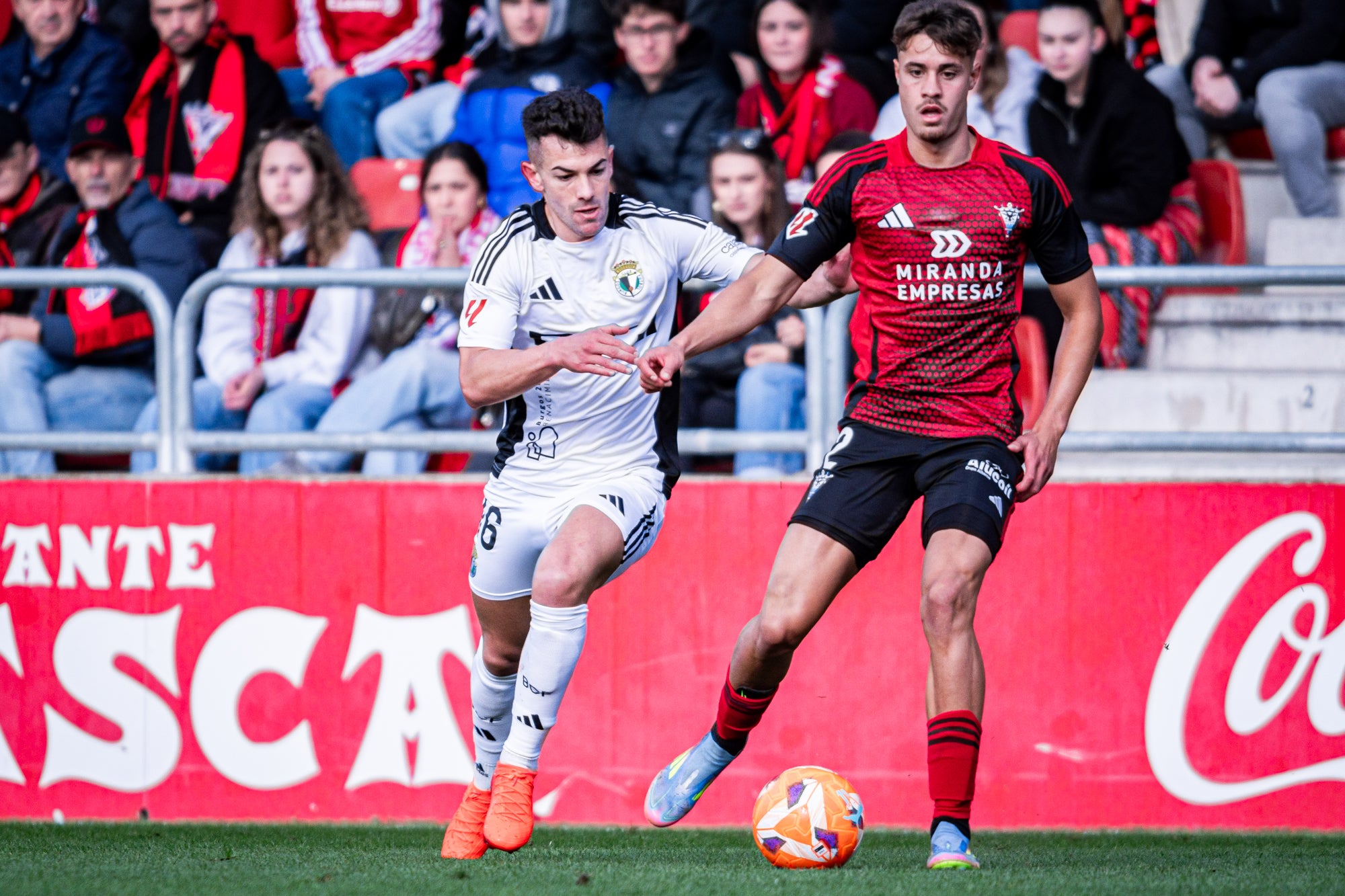 La derrota del Burgos CF en el derbi, en imágenes