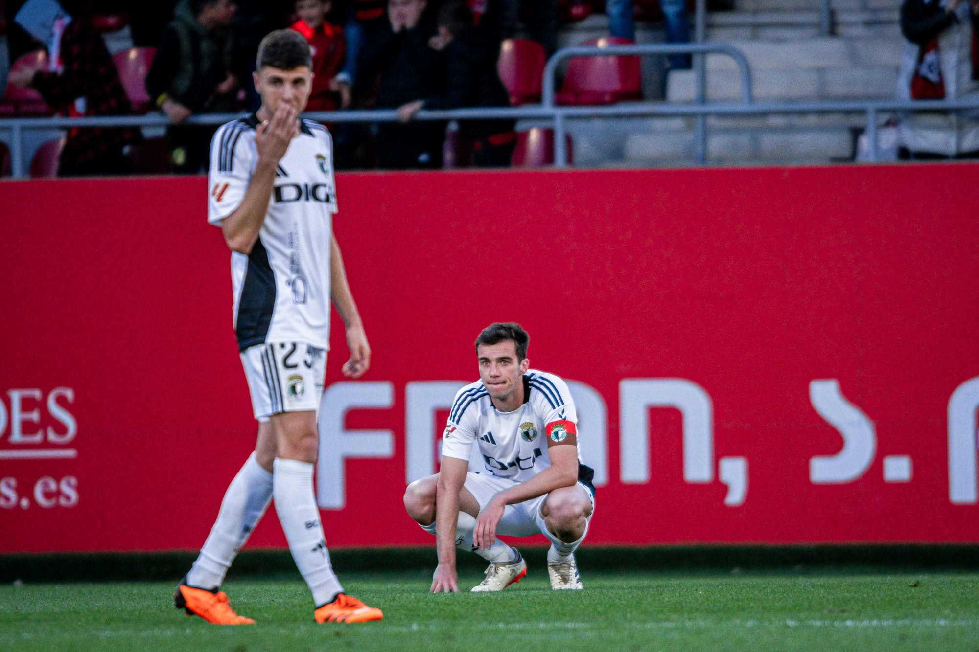 La derrota del Burgos CF en el derbi, en imágenes