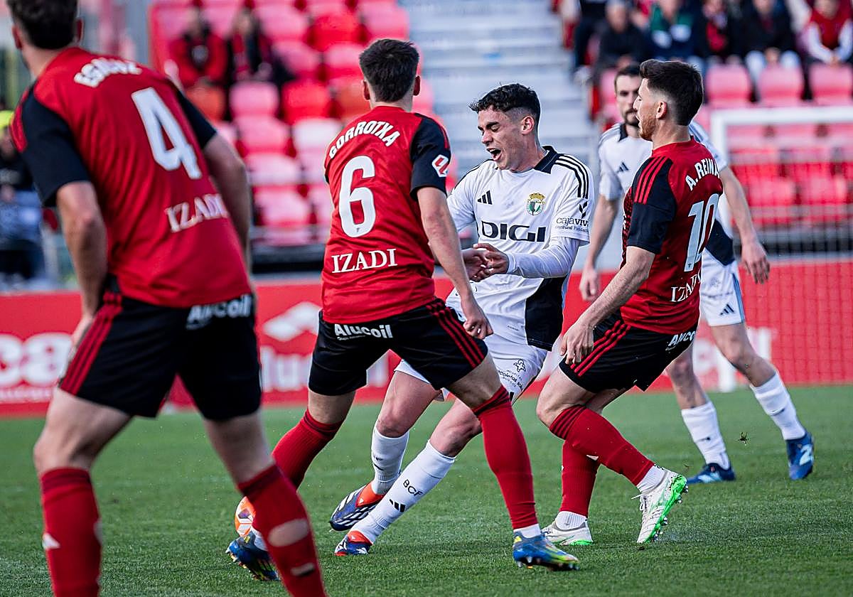 La derrota del Burgos CF en el derbi, en imágenes