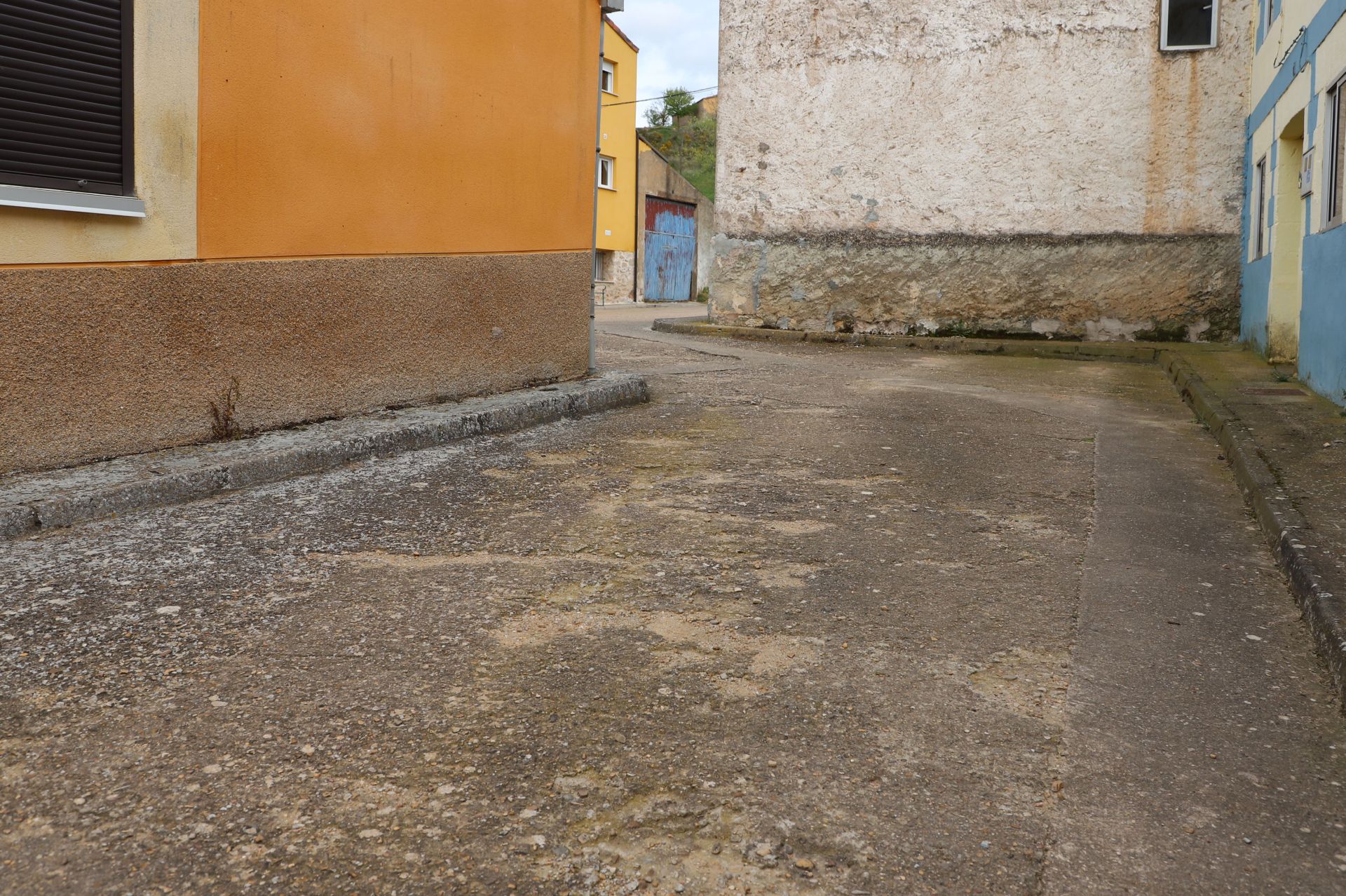 El mal estado de las calles de Villanueva Matamala, en imágenes