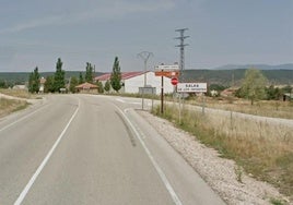 Entrada en Salas por la CL-117 desde Castrillo de la Reina.