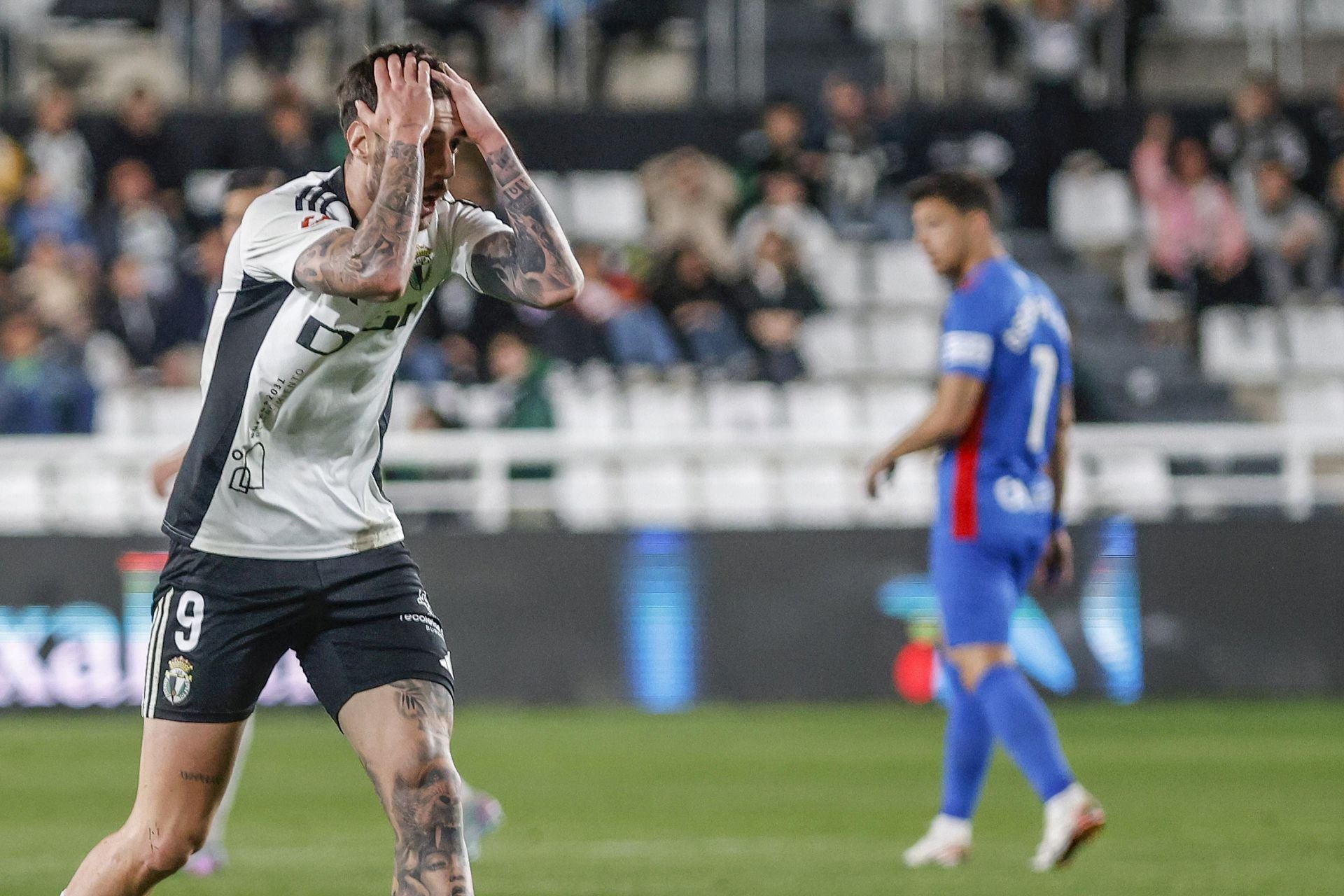 La derrota del Burgos frente al Elche, en imágenes