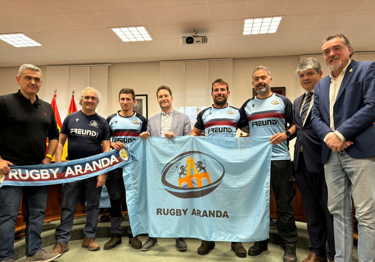Una representación del Rugby Aranda se ha reunido hoy con el alcalde.