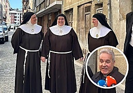 Las exmonjas cismáticas de Belorado y el arzobispo de Burgos, Mario Iceta, en el círculo en la esquina derecha, a su llegada a los Juzgados de Briviesca.