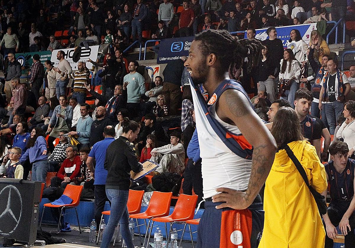 Imágenes de la derrota, aunque pase a playoffs, del Tizona