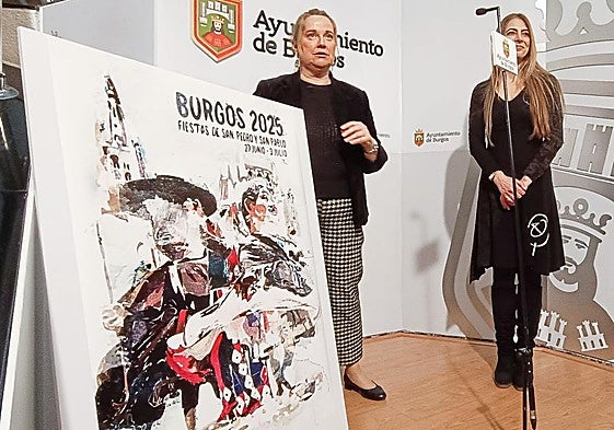 Ayala, acompañada de la concejala de Cultura, Carolina Álvarez.