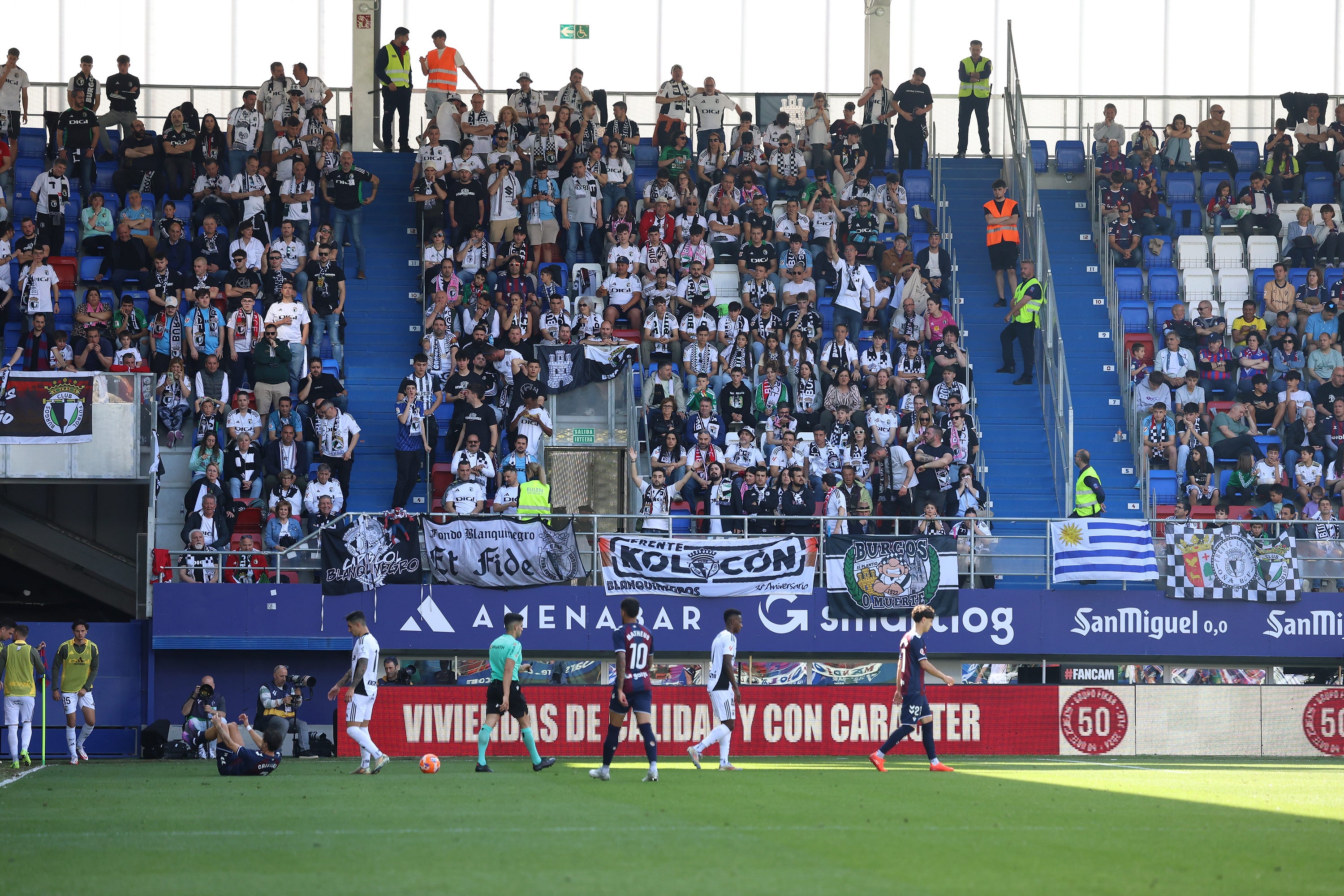 Así ha sido, en imágenes, la derrota del Burgos CF ante el Eibar