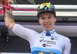 Lorena Wiebes ha ganado la primera etapa.