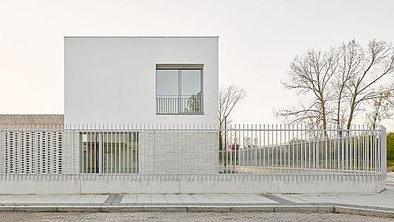 Descubre las joyas arquitectónicas en Castañares: Casa Patio, Casa E1 y Vivienda G7 y Vivienda G1 ya a la venta con Inmobiliaria La Llave Roja