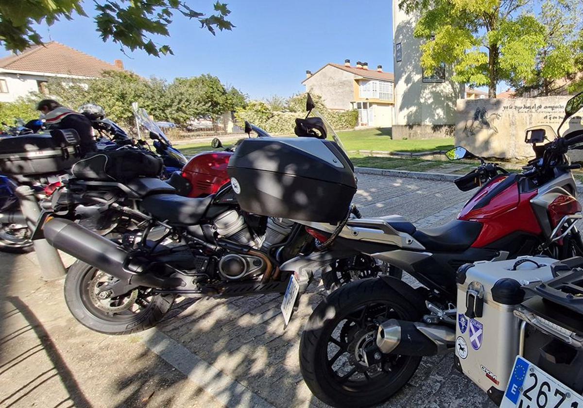 Literatura y motos: El Silver Reader Motoclub vuelve al Camino del Cid