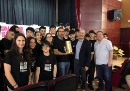 Equipo del IES Conde Diego Porcelos, ganador del gran concurso del hormigón.