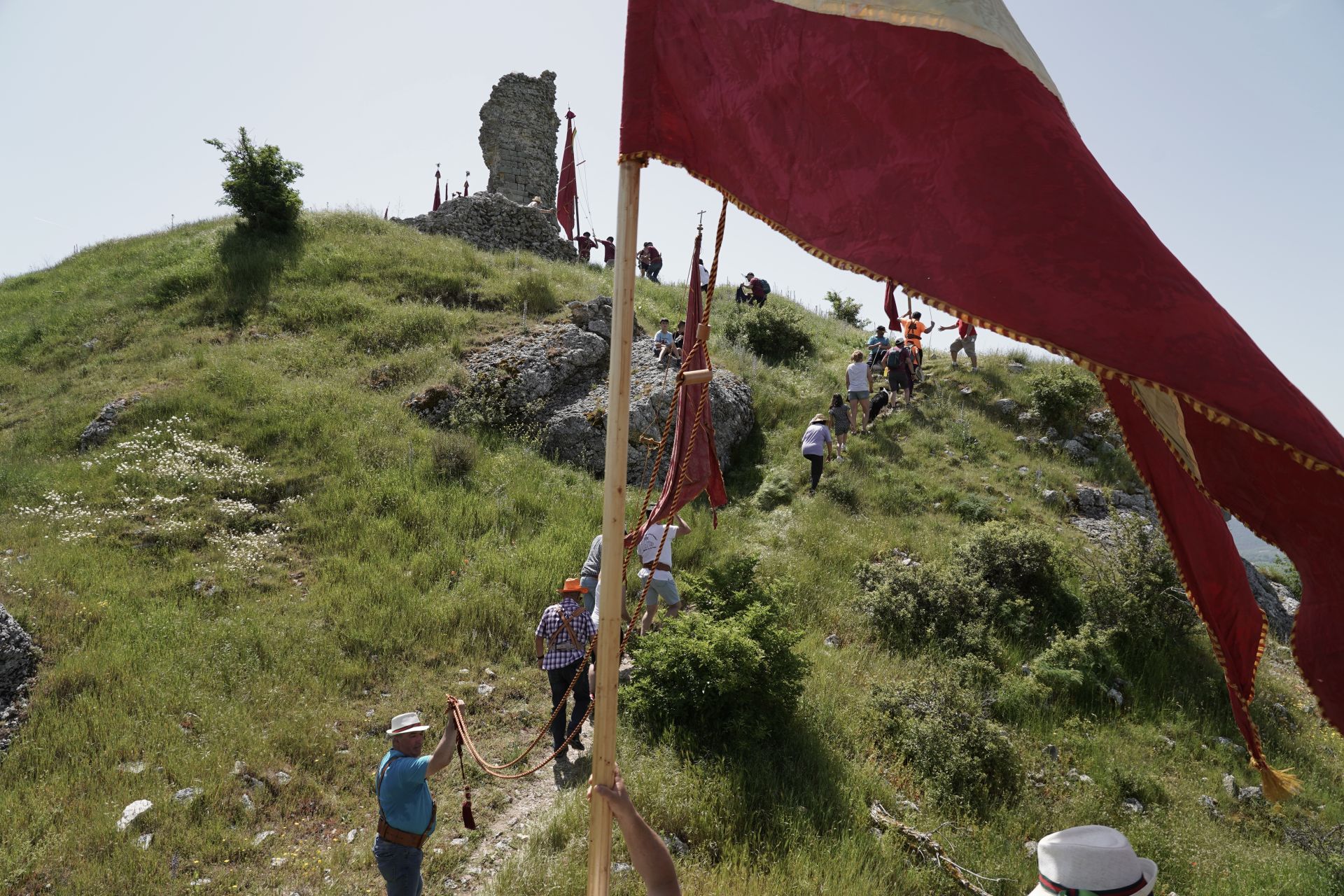 Así ha sido en imágenes la Subida de Pendones al Castillo de Lara