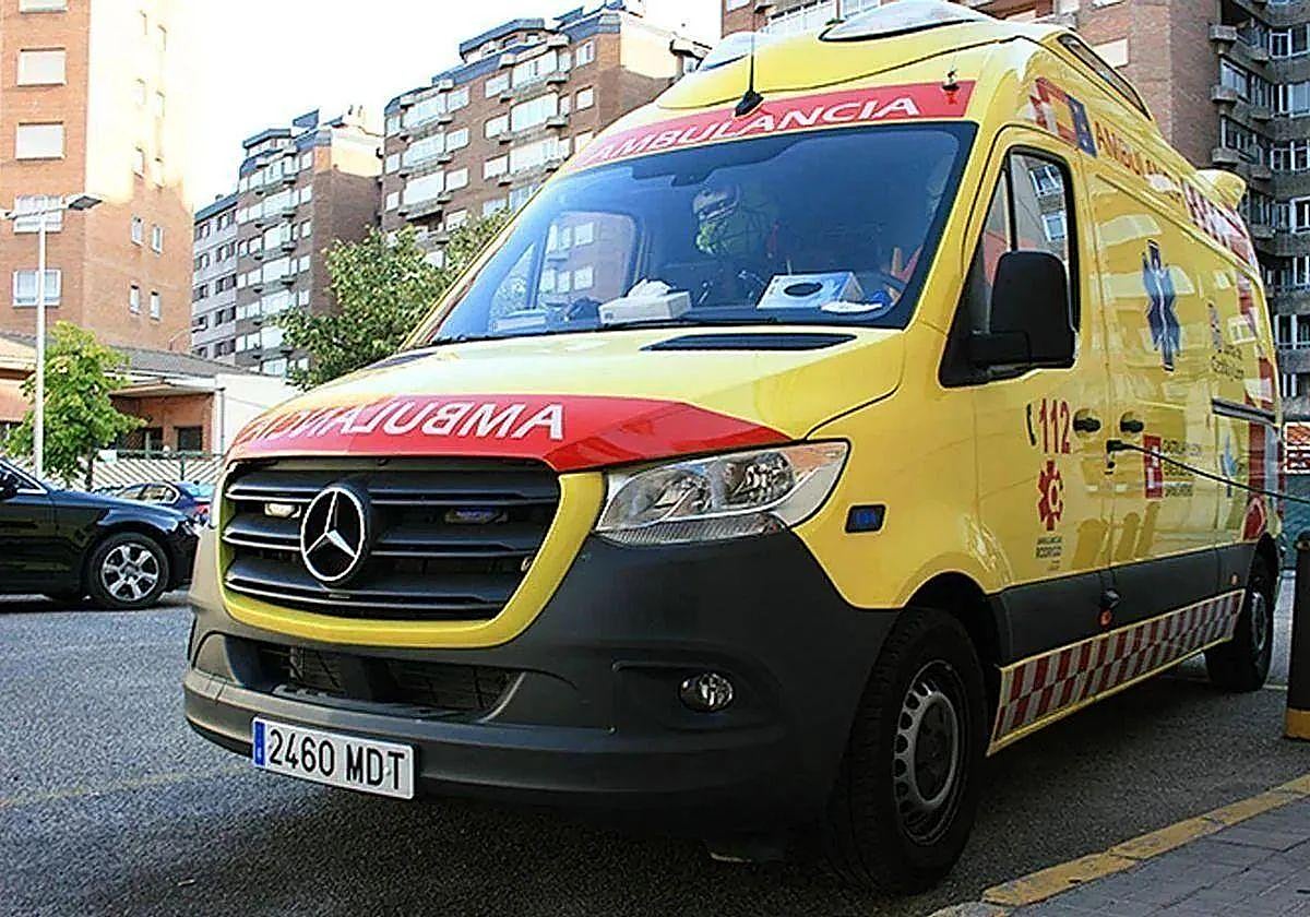 La agente de la Policía Local de Burgos ha sido trasladada al hospital