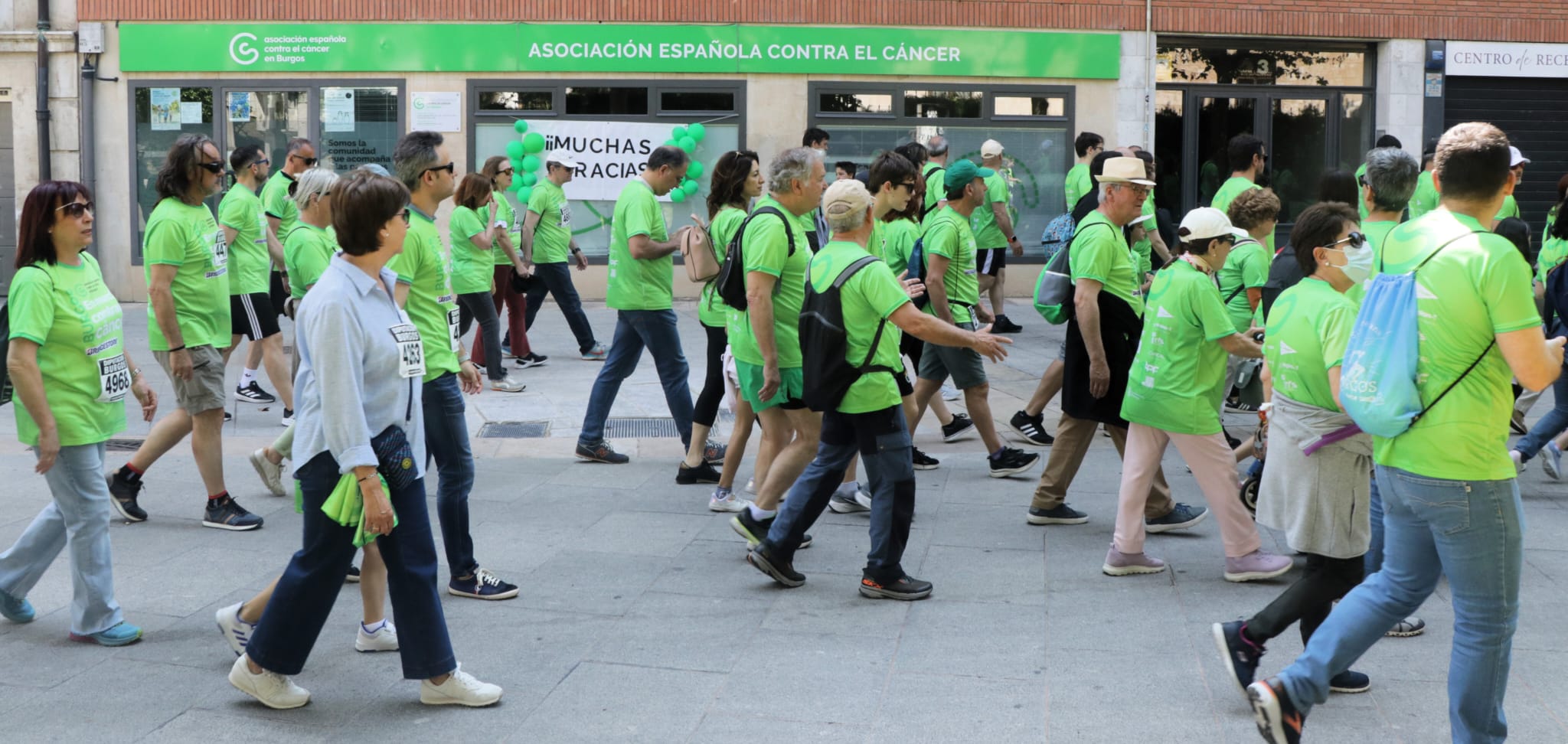 La marcha contra el cáncer de Burgos, en imágenes