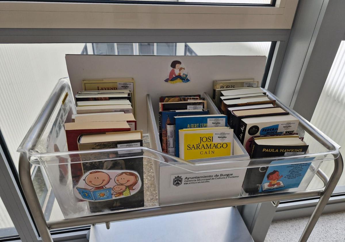 El Hospital de Burgos se dota con nuevos puntos de lectura