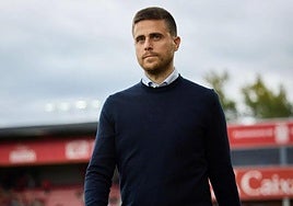 Alessio Lisci, entrenador del Mirandés, en Anduva