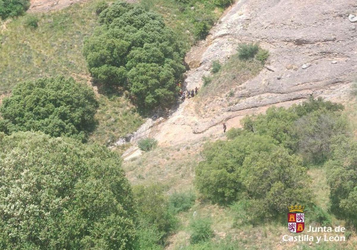 Imagen del operativo de rescate en Miraveche.